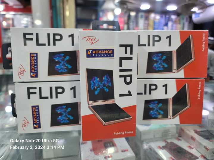 Itel%20Flip%201%20%7C%202.4"%20Display%20Big%20LCD%20%7C%20Dual%20SIM%20%7C%201200mAh%20Battery%20%7C%20King%20Voice%20%7C%20Slim%20Stylish%20Flip%20Feature%20Phone%20%7C%202000%20Contacts%20&%20100%20Messages%20Memory%20%7C%20Bluetooth%20Calling%20Wireless%20FM%20Radio%20%7C%20Type-C%20Charging%20Support%20-%20Image%205