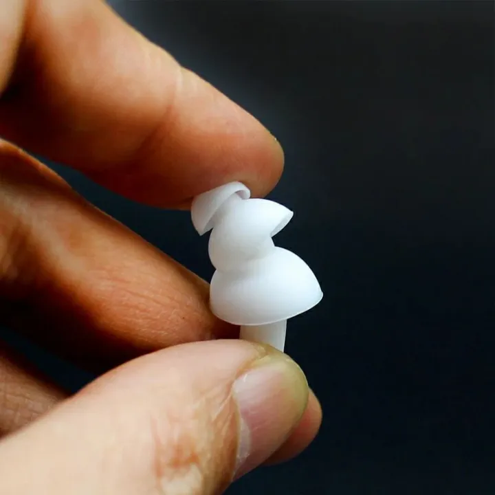 1%20Set%20Soft%20Silicone%20Ear%20and%20Nose%20piece%20for%20Swimming%20Protection%20100%25%20waterproof%20Earplugs%20-%20Image%204