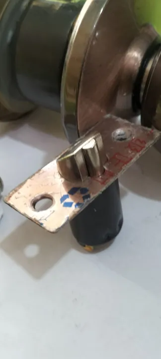 Door%20Knob%20Lock%20(%20Gol%20Tala%20/%20Round%20lock%20)%20-%20Image%203