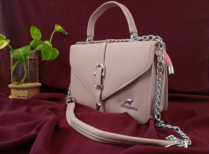 Premium%20Leather%20Side%20Bag%20-%209x6x4%20inch%20-%20Imported%20Quality%20-%20Image%206