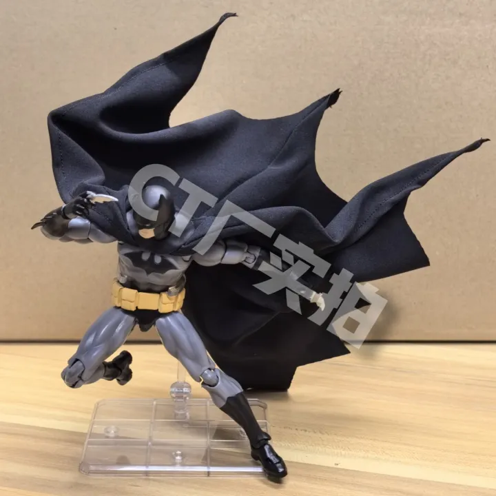 CT%20Toys%20Batman%20Figure%20Batman%20Mafex%20126%20Action%20Figures%20DC%20Justice%20League%20Hush%20Figurine%20The%20Dark%20Knight%20Collection%20Toy%20%20-%20Image%202