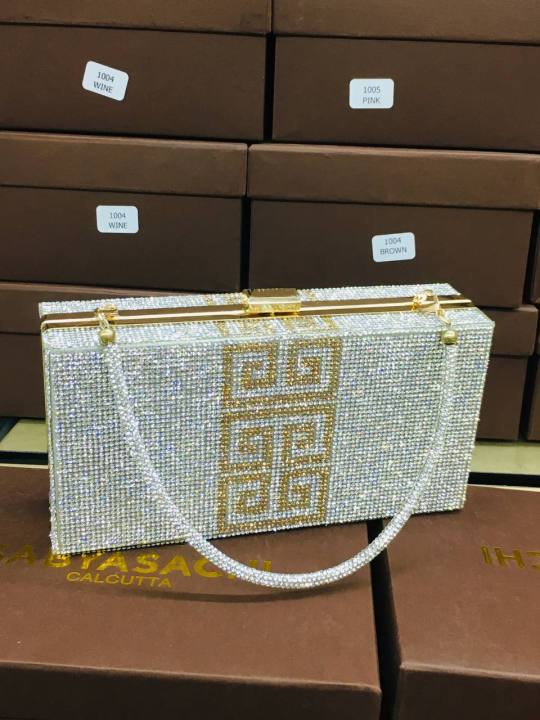 Party%20Clutch%20with%20long%20belt%20premium%20Quality%20bag%20-%20Image%208