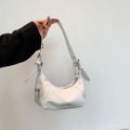 New women's armpit bag retro shoulder bag leather zipper handbag. 