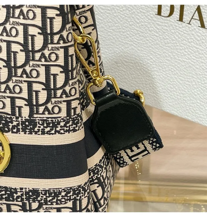 Chen%20Diaolun%20Handbag%20-%20Image%206