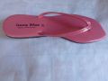 High Quality Ladies Flat Slippers Comfortable Home Slippers for Women Soft Breathable Slip-On Slippers with Anti-Slip Sole. 