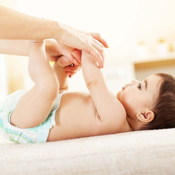 Neocare%20Baby%20Diaper%20Newborn%20(0%E2%80%934kg)%20%7C%2020%20Pcs%20%7C%20Ultra%20Soft%20&%20Super%20Absorbent%20%7C%20Breathable%20Baby%20Diaper%20%7C%20Leak%20Guard%20%7C%20Comfortable%20Newborn%20Disposable%20Diapers%20-%20Image%202