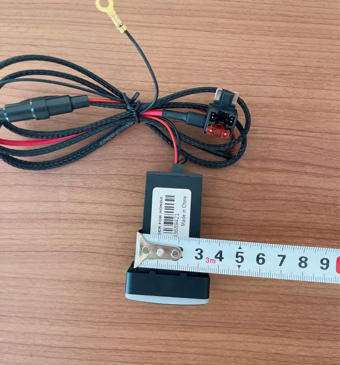 USB%20QC%203.0%20+%20digital%20voltmeter%20with%20microfilter%20tap%20for%20Honda%20-%20Image%205