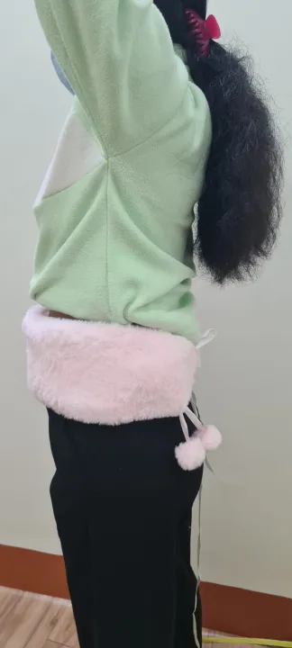 WUKA%20Wearable%20Hot%20Water%20Bottle%20-%20Image%207