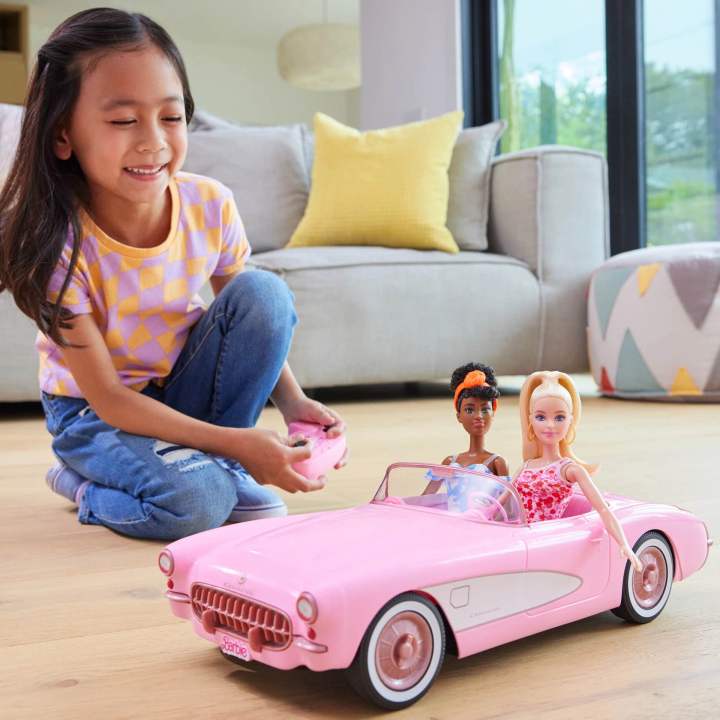 Barbie%20Corvette%20Remote%20Control%20Car%20by%20Hot%20Wheels%20-%20Image%203