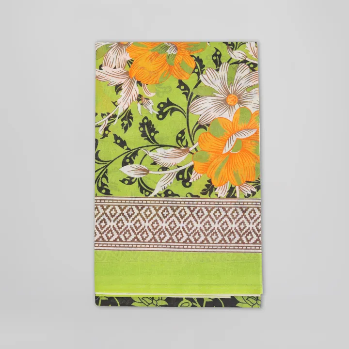 Bright%20Orange%20&%20White%20Floral%20Print%20on%20Olive%20Green%20Body%20%7C%20Digital%20Printed%20Saree%20%7C%20Contrast%20Aanchal%20&%20Border%20-%20Image%202