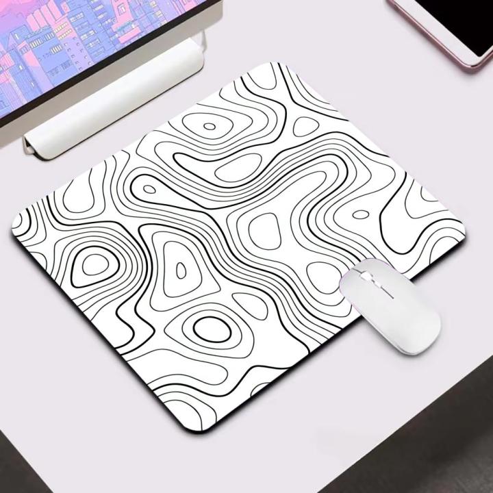 Patterned%20lines%20mouse%20pad%20-%20various%20sizes-square%20-computer%20office%20game%20table%20pad%20-%20%20non-slip,%20small%20decorative%20desktop%20pad%20-%20Image%203