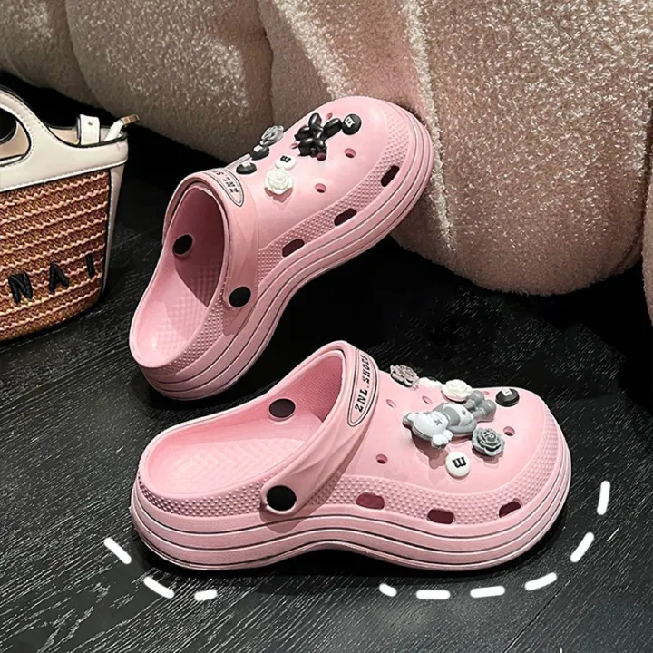 Lhfriday%20new%20arrival%20new%20design%20cross%20shoes%20with%203%20different%20colors%20available%20for%20free%E2%80%BC%EF%B8%8F%20Cool%20shoes,%20add%20tricks%20to%20cool%20shoes%20like%20this,%20no%20more?%F0%9F%A7%8A%20-%20Image%204