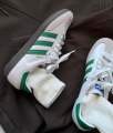 Classic Samba Sneakers With Green Stripes For Men. 