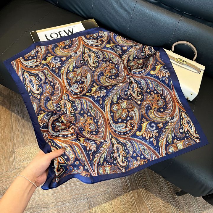 70x70cm%20Print%20Square%20Scarf%20For%20Women%20Silk%20Shawl%20Neckerchief%20Female%20Hair%20Bands%20Head%20Wraps%20Headband%20Foulard%20Satin%20Hijab%20Bandana%20-%20Image%207