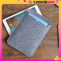 Portable protective keyboard case for felt bag cover 8 10 inch tablet PC protective cover. 