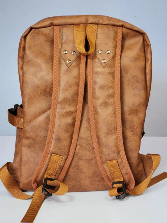 Men's%20School%20College%20Office%20Multi-Functional,%20Stylish%20And%20Tech%20Friendly%20For%20Everyday%20Use%20Leather%20Bag/Backpack%20-%20Image%207