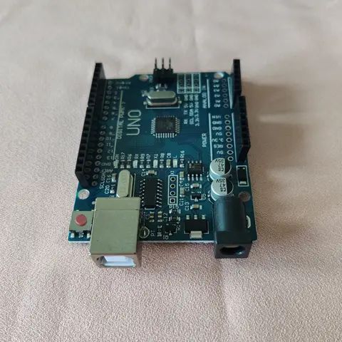 Arduino%20UNO%20R3%20SMD%20Development%20board%20With%20USB%20cable%20for%20robotics%20&%20automation%20project.%20-%20Image%203