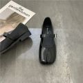 Novelty Split Toe flat shoes woman quality leather mary janes Japanese style trotters flats ankle bele Tabi ninja loafers women. 