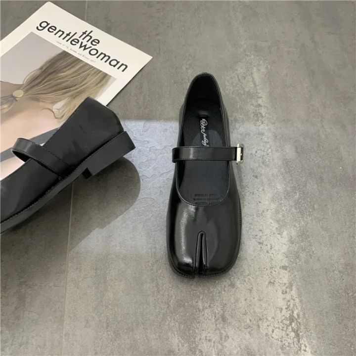 Novelty%20Split%20Toe%20flat%20shoes%20woman%20quality%20leather%20mary%20janes%20Japanese%20style%20trotters%20flats%20ankle%20bele%20Tabi%20ninja%20loafers%20women%20-%20Image%206