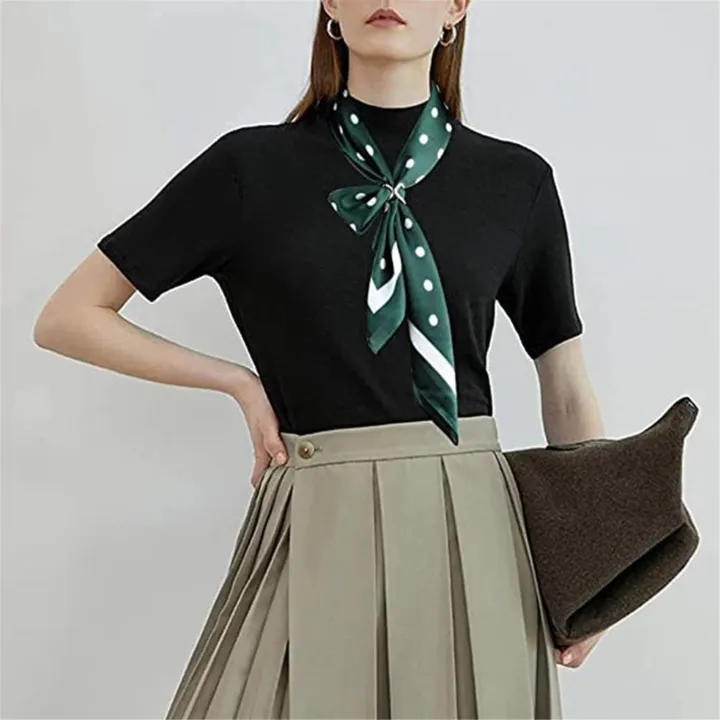 X-Shaped%20Scarf%20Clips%20-%20Elegant%20Silk%20Scarf%20Buckle%20Rings%20for%20Shawl%20T-Shirt%20Hem,%20Multi-Functional%20Fashion%20Clips%20for%20Women%20-%20Image%206