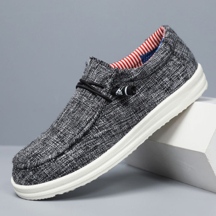 Men's%20loafers%20-%20A%20comfortable,%20stylish%20and%20breathable%20fabric%20shoe%20style,%20suitable%20for%20both%20business%20and%20casual%20occasions,%20and%20an%20-%20Image%204