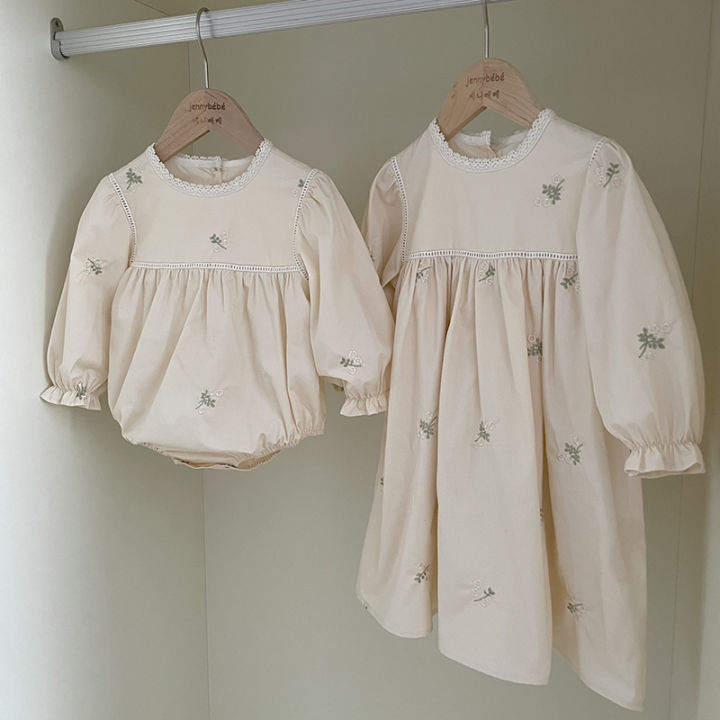 Family%20Sister%20Matching%20Dress%20Outfit%20Baby%20Girls%20Clothes%20Sisters%20Dress%20Embroidered%20Hollow%20Girl%20Dress%20Baby%20Romper%20Princess%20Dresses%20-%20Image%204