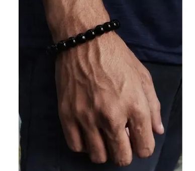 BLACK%20Beeds%20Bracelet%20Top%20Fashion%20For%20Man%20and%20Woman%20-%20Image%202