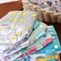 HappyFlute 1Pc Random Print Suede Cloth Inner Baby Nappy Waterproof And Reusable Dual Gussets Cloth Diaper. 