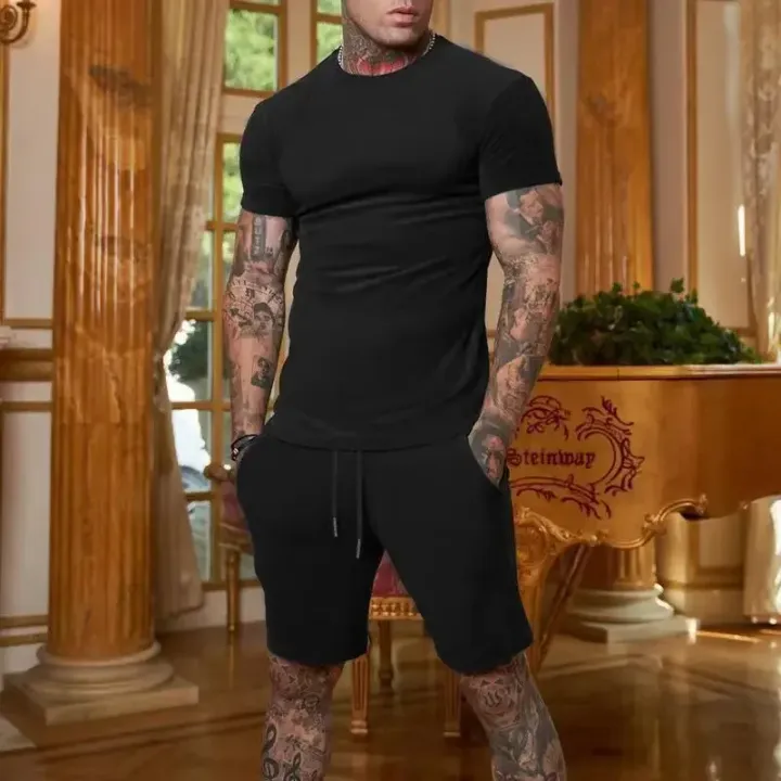 2025%20summer%20new%20men's%20breathable%20sportswear%20short%20sleeved%20t-shirt%20and%20shorts%20set%20popular%20quick%20drying%20clothing%20-%20Image%205