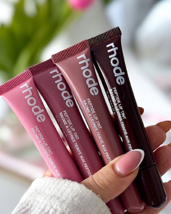 Rhode%20Lip%20Gloss%20%7C%20Lip%20Balm%20%7C%20Lipstick%20Lipgloss%20%7C%20Rhode%20Peptide%20Lip%20Tint%20%7C%20Long%20Lasting%20Lipstick%20%7C%20Moisturizing%20Lip%20Balm%20%7C%20Rhode%20Lip%20Peptide%20Shades%20%7C%20Shiny%20Lips%20Gloss%20%7C%20%20Non%20-%20Sticky%20Lip%20Gloss%20%7C%20Makeup%20Lipsticks%20%7C%20Make%20up%20Lip%20Gloss%20-%20Image%206