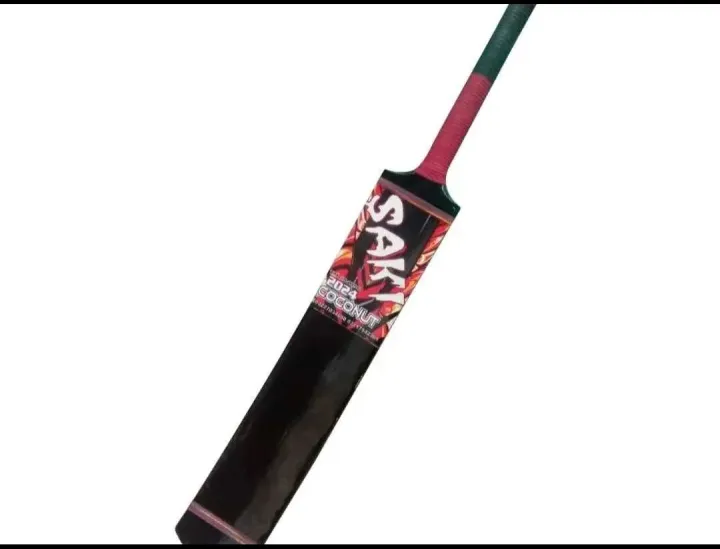 Cricket%20bat%20(Saki%20bat%20)%20High%20quality%20cricket%20bat%20tape%20ball%20bat%20-%20Image%202