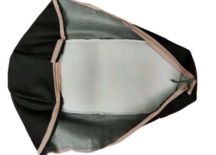 Hero%20pleasure%20embossed%20seat%20cover%20-%20Image%205