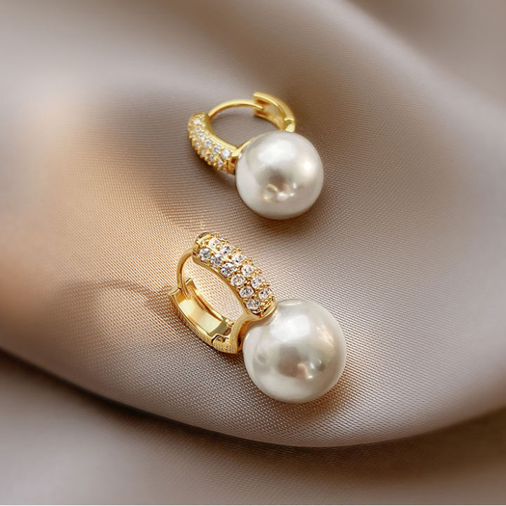 Korea%20Fashion%20New%20%20Light%20Luxury%20Simple%20Classic%20Pearl%20Drop%20Earrings%20Birthday%20Party%20Gift%20Woman%20Jewelry%20Stud%20Earrings%20-%20Image%202