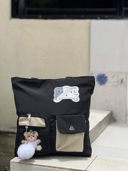 Versatile%20Tote%20Bags%20For%20Ladies,%20Front%20Pockets,%20Bags%20%7C%20Tote%20Bags%20For%20Women%20%7C%20Side%20Bags%20For%20Women%20%7C%20Handbags%20-%20Image%209