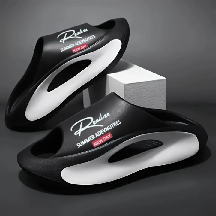 Lightweight%20EVA%20men's%20slide%20%7C%20Black%20and%20white%20cartoon%20design,%20exposed%20toes,%20comfortable%20all%20year%20round,%20casual%20indoor/outdoor%20us%20-%20Image%203
