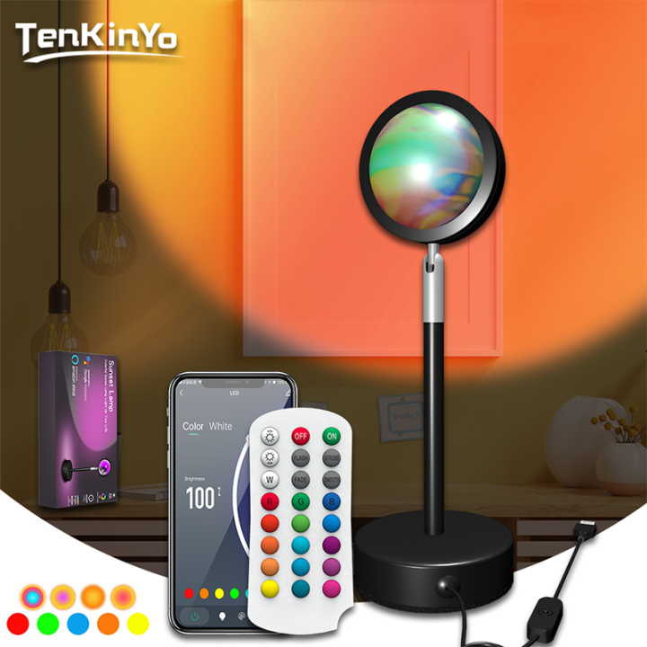LED%20Sunset%20Lamp%20RGB%20Portable%20USB%20Projection%20Light%20Multifunctional%20Intelligence%20Photography%20Lighting%20Living%20Atmosphere%20Decoration%20-%20Image%202