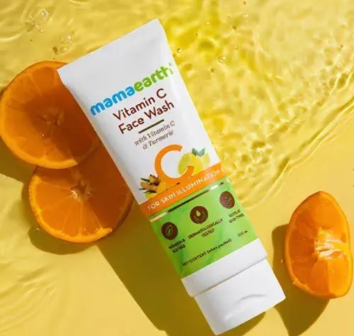 Mamaearth%20Vitamin%20C%20Face%20Wash%20for%20Women%20100%20Ml%20Natural%20Skin%20Brightening%20Cleanser%20-%20Image%203