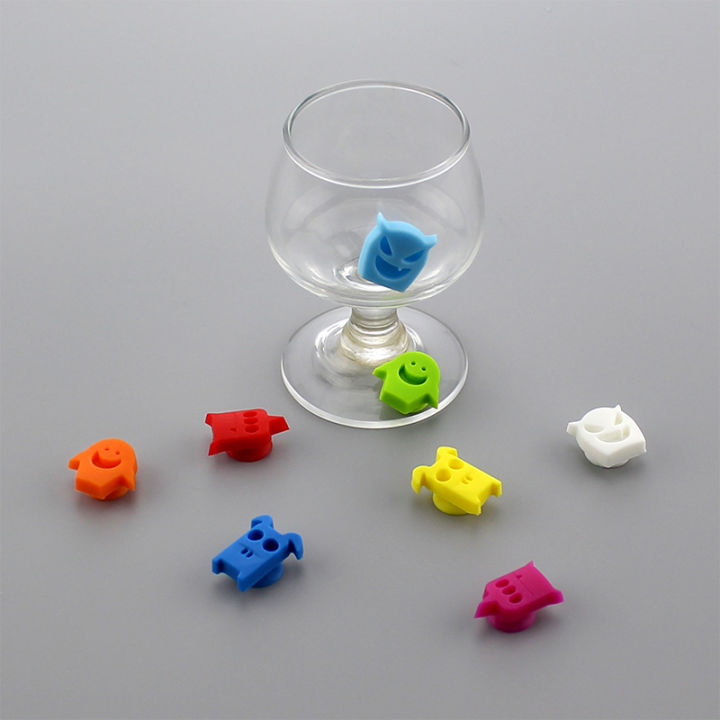 8Pcs/set%20New%20Silicone%20Demon%20Shape%20Wine%20Glass%20Charms%20Wine%20Glass%20Markers%20Party%20Cocktails%20Drinking%20Cup%20Sign%20Suction%20Cup%20Identifier%20-%20Image%204