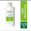 Simple Hydrating Light Moisturiser – 12H Lightweight Hydration with Vitamin B5 & E (125ml). 
