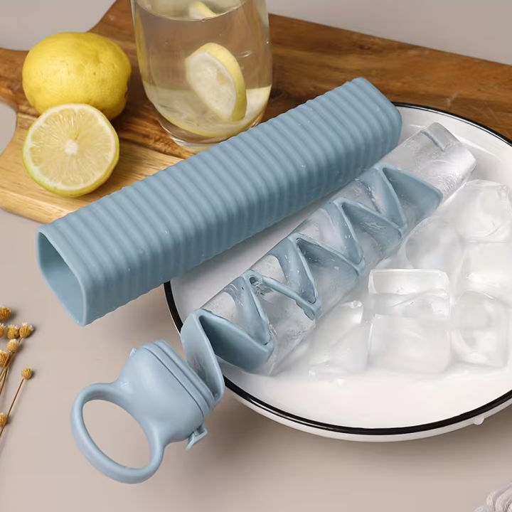 1Pc Pull-Out Ice Tray Creative Ice Cube Mold for Home Use, Ice Mold, Ice Tray, Ice Maker, Long Strip Ice Tray, Silicone Ice Tray, Home Ice Maker, Portable Homemade Quick-Freeze Ice Box, Pull-Out Ice Tray, Kitchen Ice Cube Mold