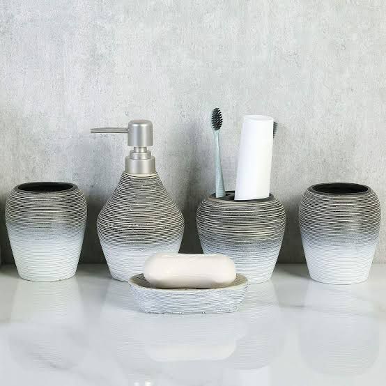 4%20pcs%0ACeramic%20Set%20For%20Bathroom%20-%20Image%203