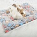 Flannel Thickened Dog Bed Mat Soft Pet Sleeping Mat for Dogs Cats Winter Warm Pet Blanket. 