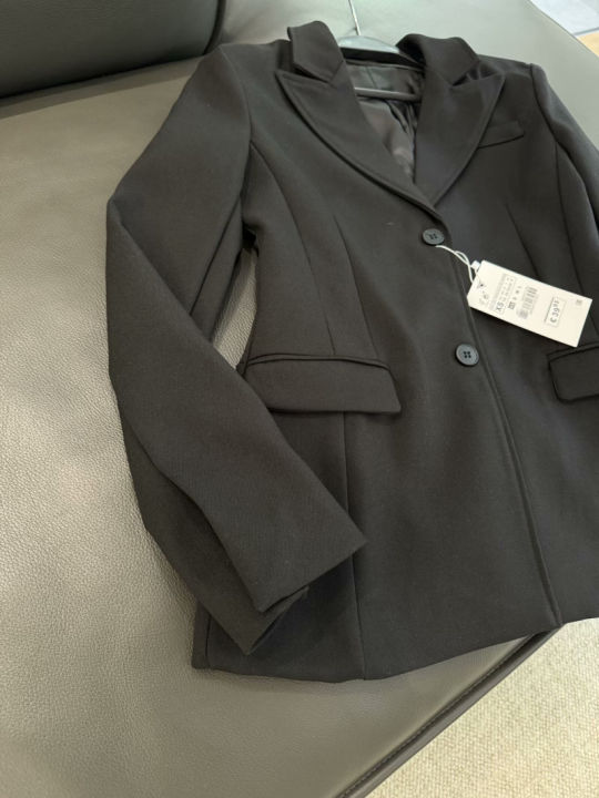 ZW%20Series%20Shoulder%20Padded%20Slim%20Fit%20Suit%20Jacket%20for%20Women%20ETJ%202025%20New%20Collection%20with%20Waist%20Cinching%20Design%20%20Casual%20Suit%20Jacket%20-%20Image%204