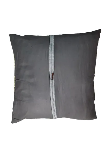 Hand%20made%20mosquite%20net%20or%20cushion%20cover%20-1%20pic%20(%20Red,black)%20-%20Image%204