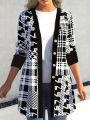 Plus Size Women's Elegant Geometric Print Button-Up Cardigan Knit Long Sleeve Open Front Sweater Autumn/Winter Casual Outerwear.