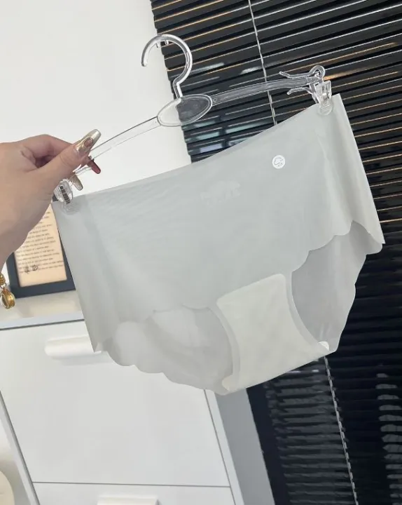Spring%20and%20summer%20thin%20breathable%20ice%20silk%20seamless%20underwear%20women's%20mid-waist%20solid%20color%20girls%20ultra-thin%20mask%20pants%20ladies%20underwear%20-%20Image%208