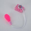 Children's doctors go home to simulate sphygmomanometer toys. 