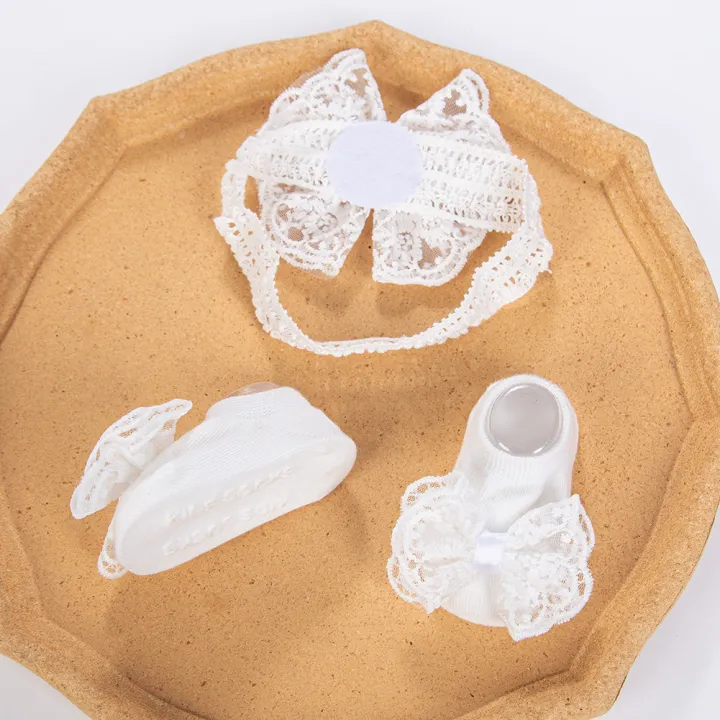 3Pcs/Set%20Cream%20Lace%20Baby%20Headbands&Socks%20Newborn%20Princess%20Girls%20Wide%20Rhinstone%20Pearl%20Eastic%20Hairbands%20Kids%20Headwear%20Photo%20Props%20-%20Image%204
