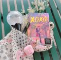 XOXO

by Axie Oh. 
