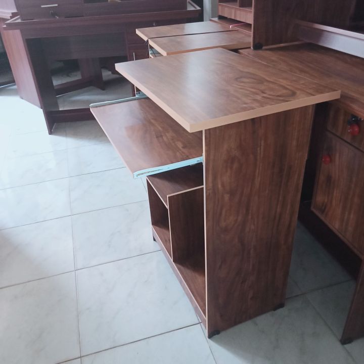 Melamine%20Computer%20Table%20-%20Image%202